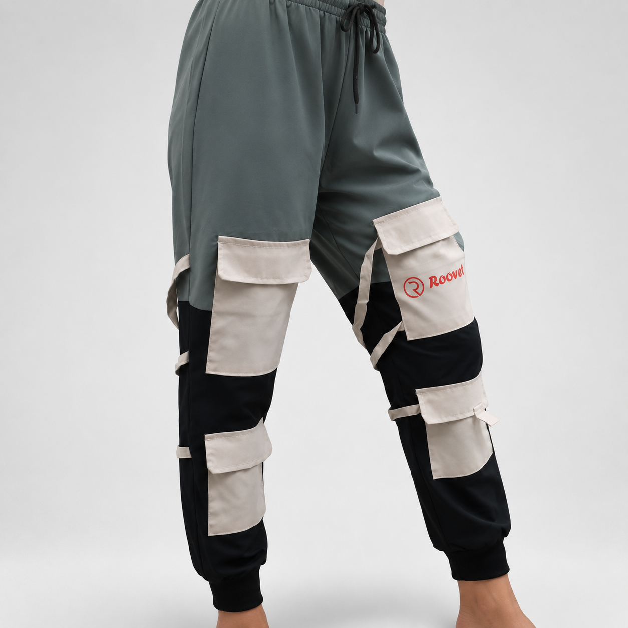 Roovet StreetFlex Women’s Utility Cargo Joggers thumbnail 4